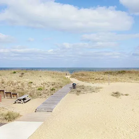 Days Inn By Wyndham Kill Devil Hills Oceanfront - Wilbur 