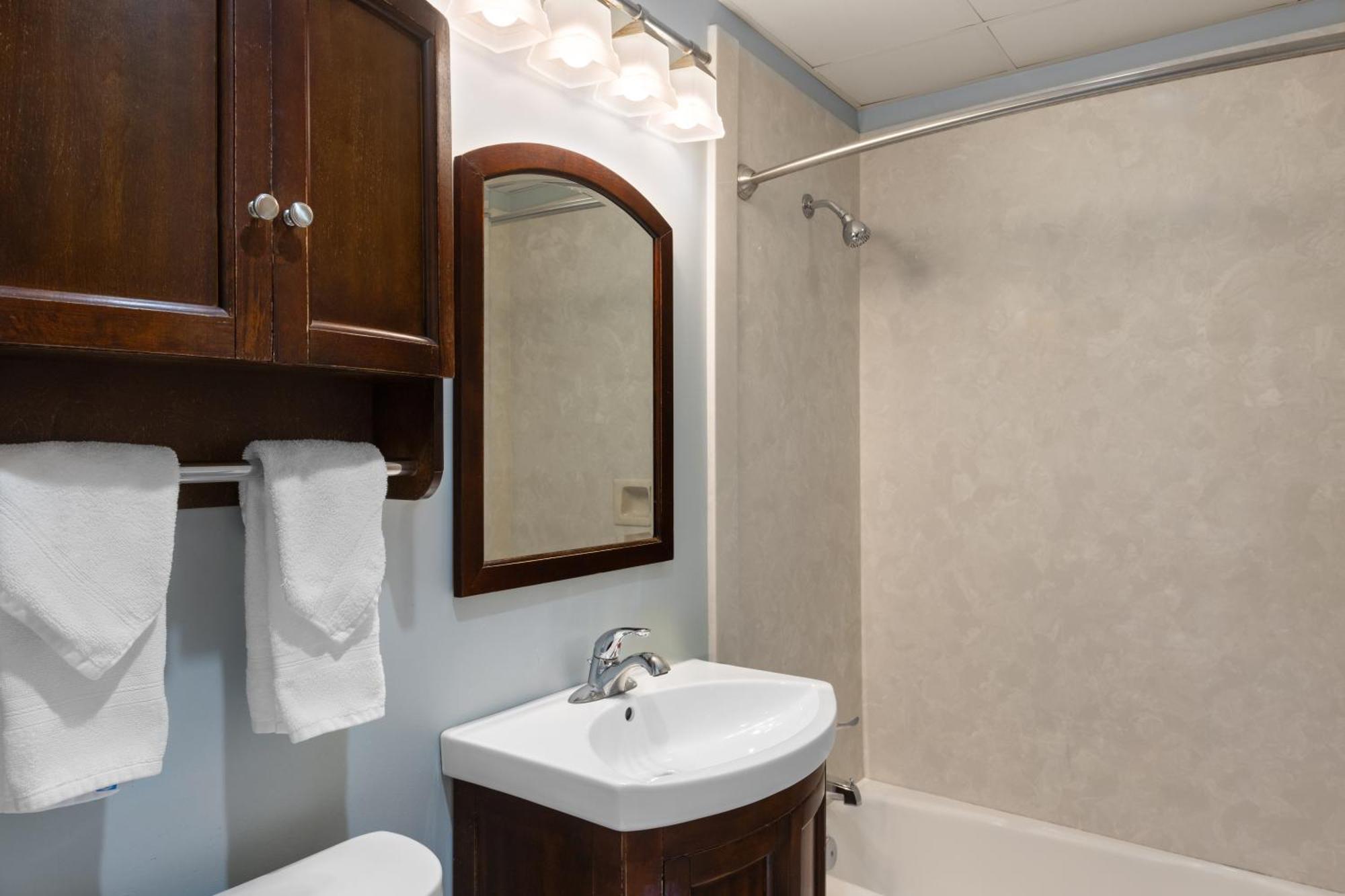 Hotel Days By Wyndham Oceanfront - Wilbur Kill Devil Hills